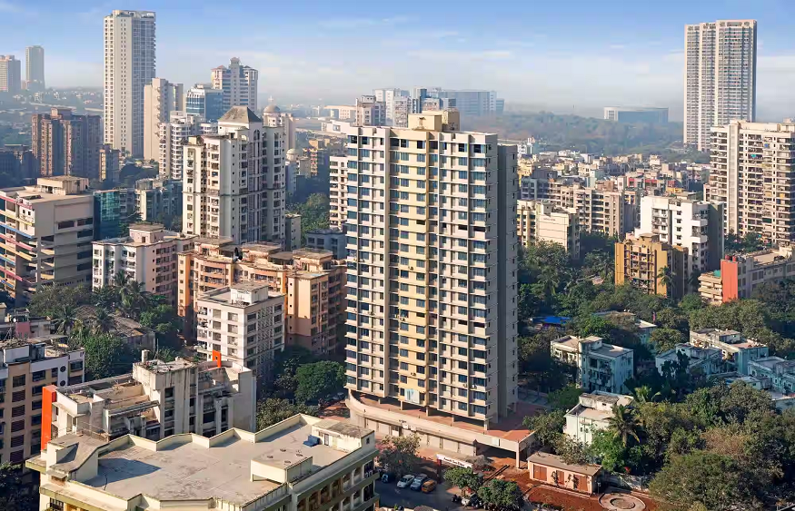 Buy 2 BHK in Malad West: 5 Ways How Mumbai Suburb Offers Comfortable Living
