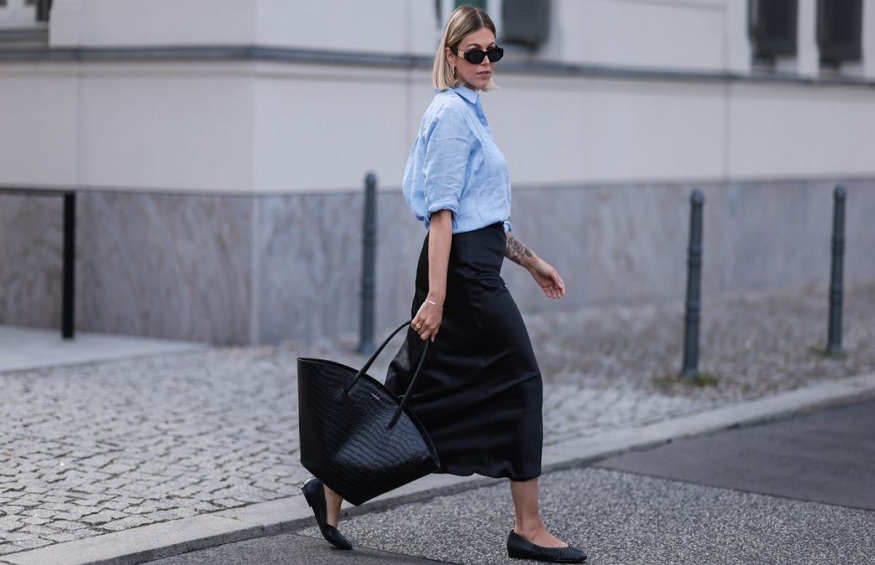 The Ultimate Guide to Finding the Best Black Tote Bags for Women
